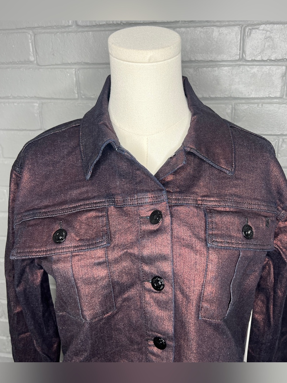 Juicy Couture Women’s Metallic Bronze/Plum Cropped Denim Jacket Size Small - Picture 3 of 13